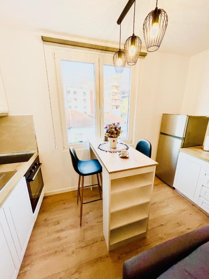 Central Apartment 2, تيرانا المظهر الخارجي الصورة