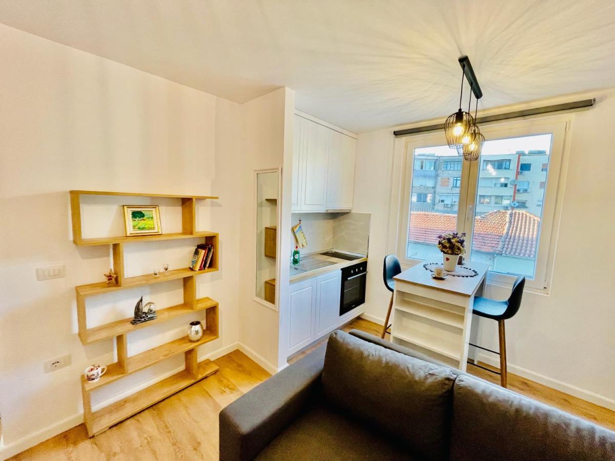 Central Apartment 2, تيرانا المظهر الخارجي الصورة